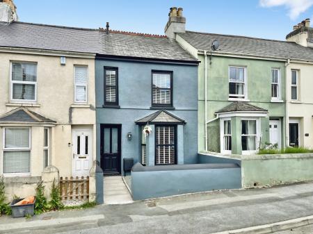 North Road, Saltash, PL12