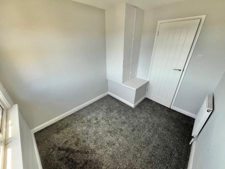 3 bedroom End of terrace house for sale in Castlemead Close, Saltash, PL12