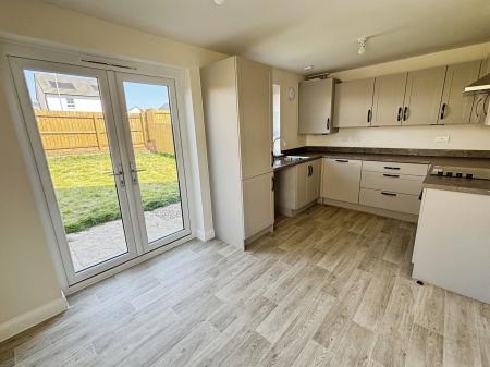 3 bedroom Detached house to let in Cullar Crescent, Saltash, PL12