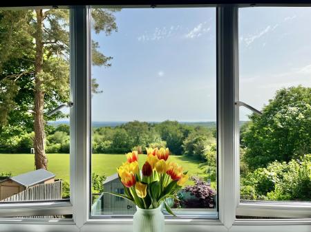 4 bedroom End of terrace house for sale in Turnpike, Gunnislake, PL18
