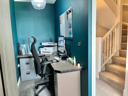 4 bedroom End of terrace house for sale in Turnpike, Gunnislake, PL18