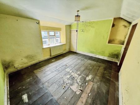 2 bedroom End of terrace house for sale in School Road, Landrake, PL12