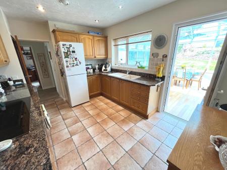 4 bedroom Detached house for sale in Windmill Hill, Saltash, PL12