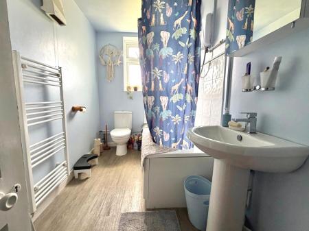 2 bedroom Semi-detached house to let in Barton Cottages, Spriddlestone, Brixton, PL9