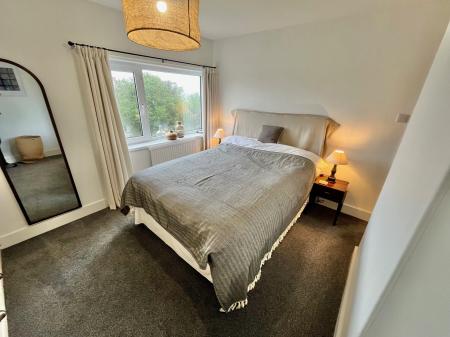 3 bedroom Semi-detached house for sale in Home Park, Landrake, PL12