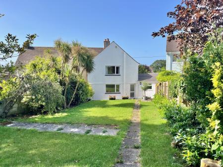 3 bedroom Semi-detached house for sale in Home Park, Landrake, PL12