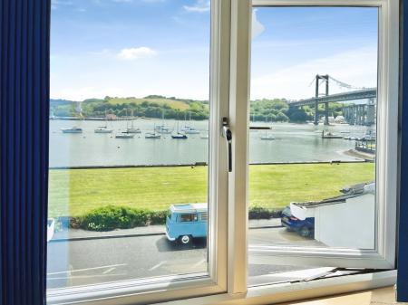 4 bedroom Detached house for sale in Old Ferry Road, Saltash, PL12