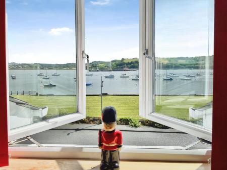 4 bedroom Detached house for sale in Old Ferry Road, Saltash, PL12