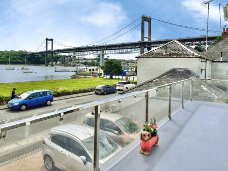 4 bedroom Detached house for sale in Old Ferry Road, Saltash, PL12