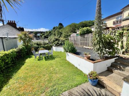 4 bedroom Detached house for sale in Old Ferry Road, Saltash, PL12