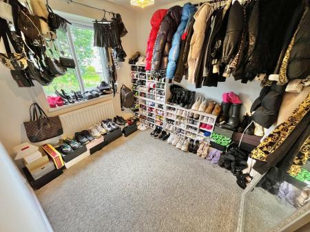 4 bedroom Detached house for sale in Fairmead Road, Saltash, PL12
