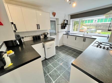 4 bedroom Detached house for sale in Fairmead Road, Saltash, PL12
