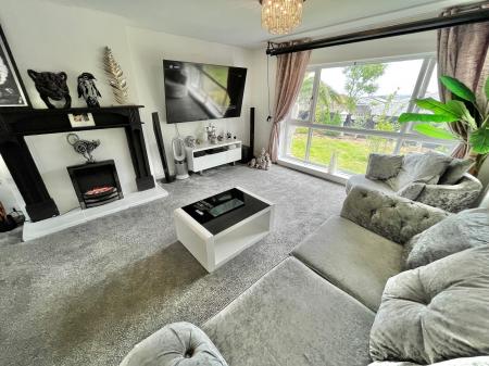 4 bedroom Detached house for sale in Fairmead Road, Saltash, PL12