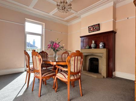 4 bedroom Detached house to let in Essa Road, Saltash, PL12