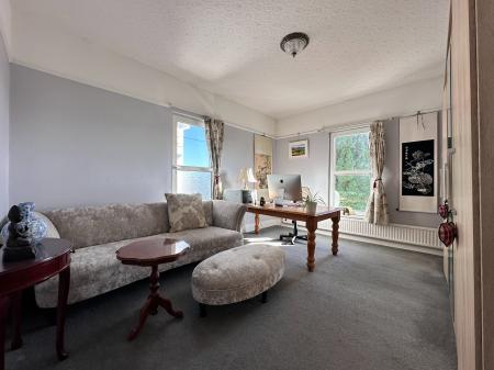 4 bedroom Detached house to let in Essa Road, Saltash, PL12