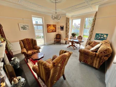 4 bedroom Detached house to let in Essa Road, Saltash, PL12