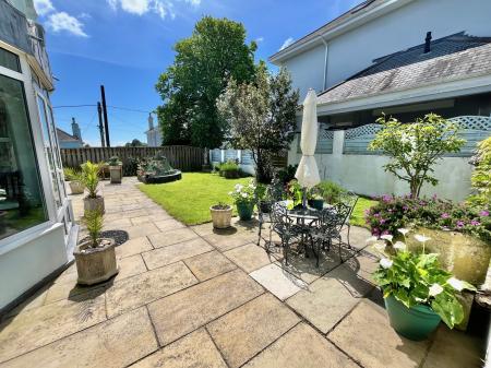 4 bedroom Detached house to let in Essa Road, Saltash, PL12