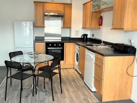 2 bedroom Flat to let in Exeter Street, City Centre, Plymouth, PL4