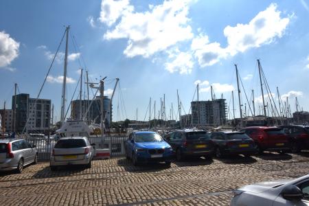 2 bedroom Flat to let in 130 - 132 Vauxhall Street, Plymouth, PL4