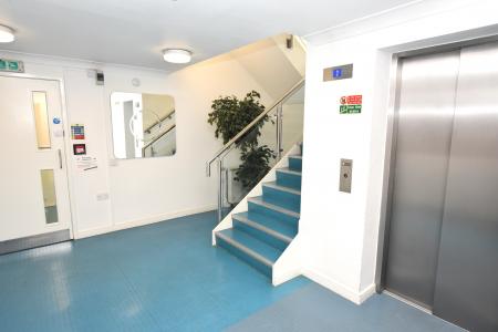 2 bedroom Flat to let in 130 - 132 Vauxhall Street, Plymouth, PL4