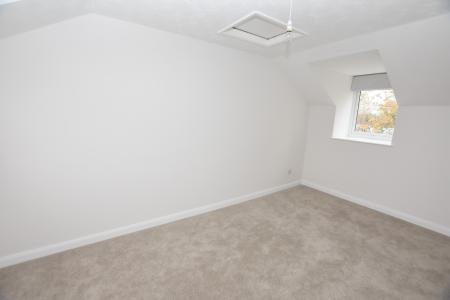3 bedroom Terraced House to let in Langerwell Close, Saltash, PL12