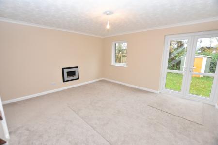 3 bedroom Terraced House to let in Langerwell Close, Saltash, PL12