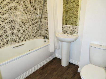1 bedroom Flat to let in Exeter Street, Plymouth, PL4
