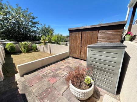 4 bedroom Semi-detached house for sale in Hawthorns, Saltash, PL12