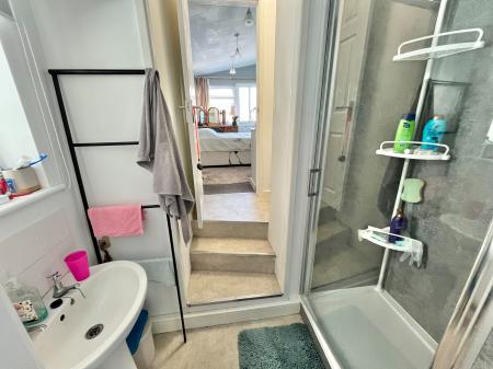 4 bedroom Semi-detached house for sale in Hawthorns, Saltash, PL12