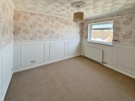 3 bedroom Terraced House to let in Spencer Gardens, St. Stephens, Saltash, PL12