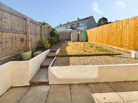 3 bedroom Terraced House to let in Spencer Gardens, St. Stephens, Saltash, PL12