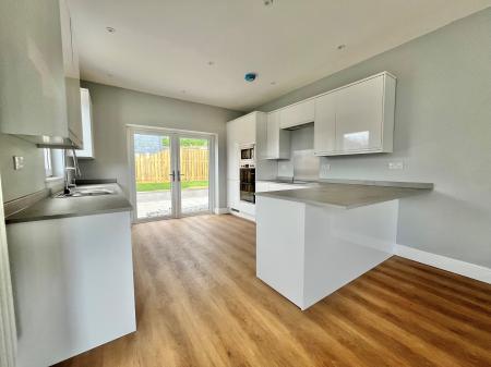 4 bedroom Detached house for sale in St Stephens Road, Saltash, PL12