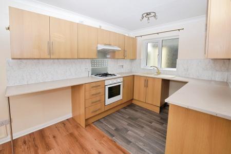 2 bedroom Terraced House to let in The Speares, Latchbrook, Saltash, PL12