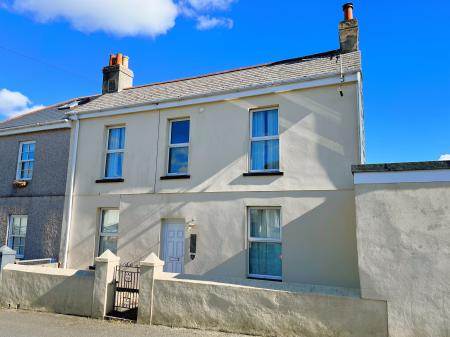 3 bedroom Semi-detached house for sale in Wearde Road, Saltash, PL12