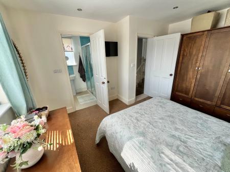 3 bedroom Semi-detached house for sale in Wearde Road, Saltash, PL12