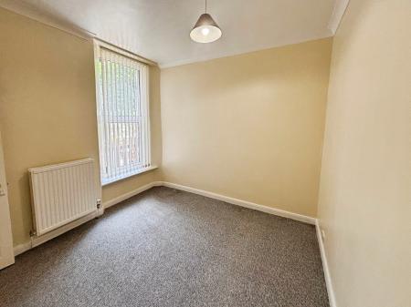 2 bedroom Flat to let in St Stephens Road, Saltash, PL12