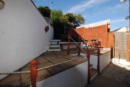2 bedroom Terraced House to let in Babis Farm Row, St. Stephens, Saltash, PL12