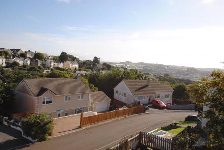 2 bedroom Terraced House to let in Babis Farm Row, St. Stephens, Saltash, PL12