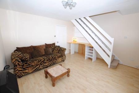 2 bedroom Terraced House to let in Babis Farm Row, St. Stephens, Saltash, PL12