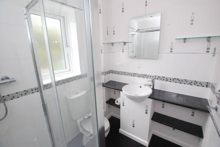 2 bedroom Terraced House to let in Babis Farm Row, St. Stephens, Saltash, PL12
