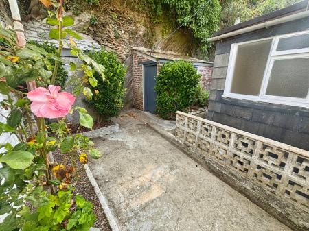 2 bedroom Cottage to let in Bevill Cottages, Polperro, PL13