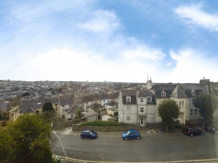 2 bedroom Duplex to let in College Avenue, Plymouth, PL4