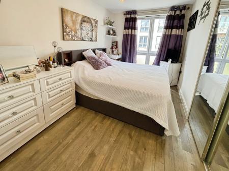 2 bedroom Flat to let in Chapel Street, Devonport, Plymouth, PL1