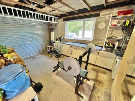 3 bedroom Detached bungalow for sale in Barkers Hill, St. Stephens, Saltash, PL12
