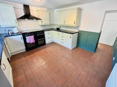 3 bedroom Terraced House to let in Tideford Road, Landrake, PL12