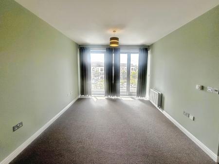 2 bedroom Flat to let in Mill Street, Plymouth, PL1