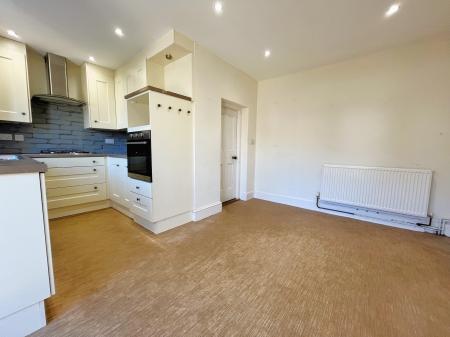 3 bedroom Semi-detached house to let in Wearde Road, Saltash, PL12