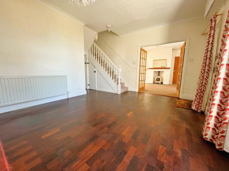 3 bedroom Semi-detached house to let in Wearde Road, Saltash, PL12
