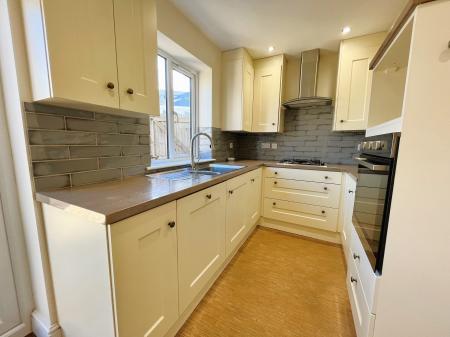 3 bedroom Semi-detached house to let in Wearde Road, Saltash, PL12