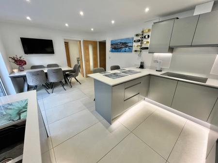 4 bedroom Detached house for sale in Park An Garrek, Cargreen, PL12